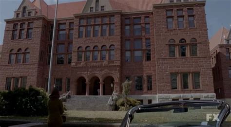 american horror story s02e01 bdscr|Welcome to Briarcliff .
